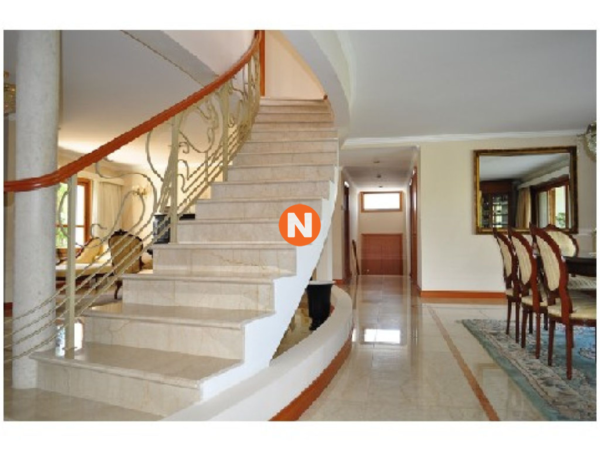 Casa Ref.209176 - Casa en Venta, Mansa, Punta del Este, 5 Dormitorios.