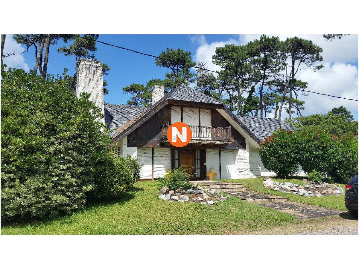 Casa Ref.209267 - Casa en Venta, Mansa, Punta del Este, 4 Dormitorios.
