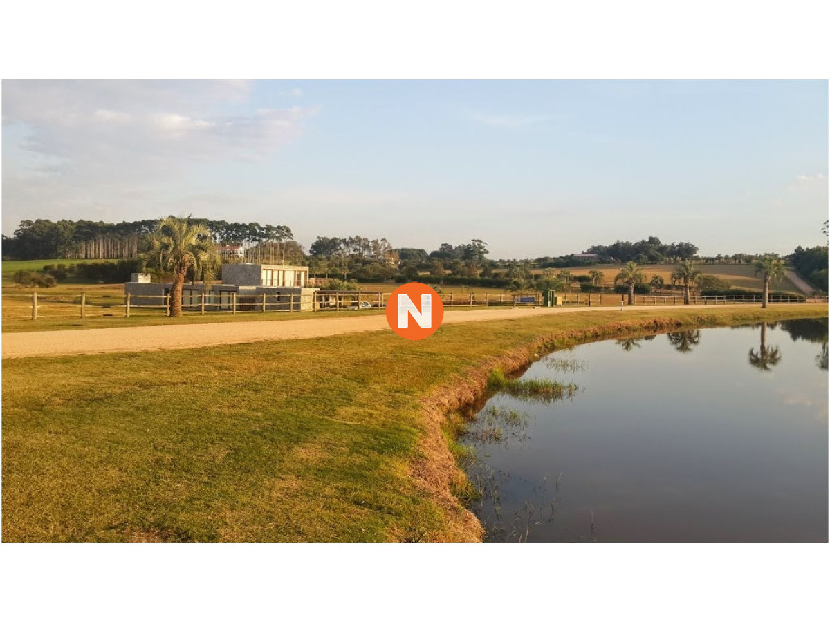 Casa Ref.209458 - Casa en Venta y Alquiler, Laguna Estate, Manantiales, 4 Dormitorios.