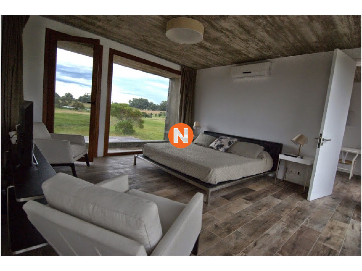 Casa Ref.209458 - Casa en Venta y Alquiler, Laguna Estate, Manantiales, 4 Dormitorios.