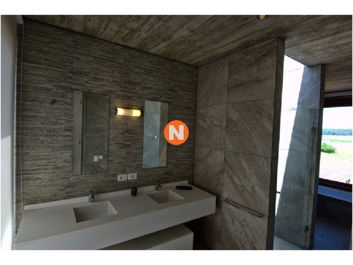 Casa Ref.209458 - Casa en Venta y Alquiler, Laguna Estate, Manantiales, 4 Dormitorios.