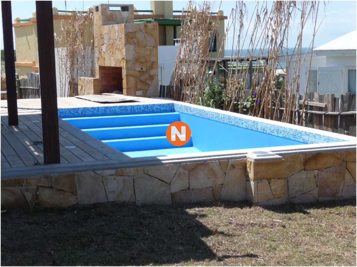 Casa Ref.209597 - Casa en Venta y Alquiler, El Chorro, Manantiales, 4 Dormitorios.