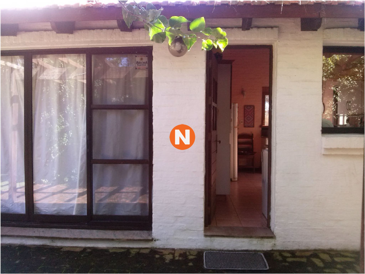 Casa Ref.209939 - Casa en Venta, Pinares, Punta del Este, 2 Dormitorios.