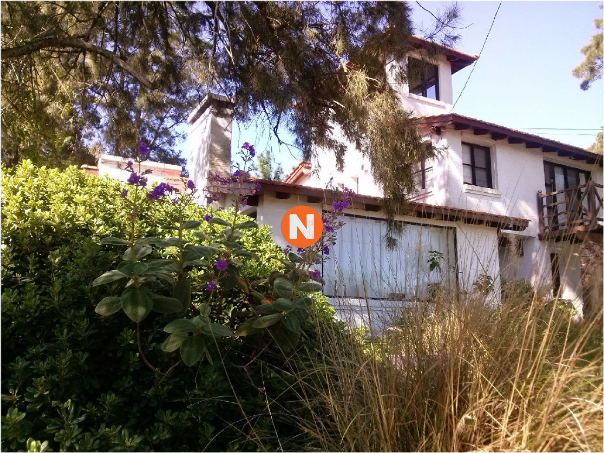 Casa Ref.209939 - Casa en Venta, Pinares, Punta del Este, 2 Dormitorios.