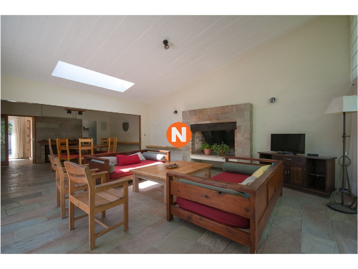 Casa Ref.209956 - Casa en Venta, Mansa, Punta del Este, 4 Dormitorios.