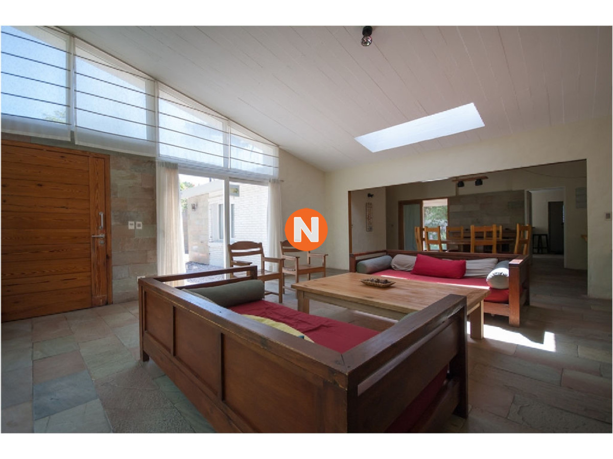 Casa Ref.209956 - Casa en Venta, Mansa, Punta del Este, 4 Dormitorios.