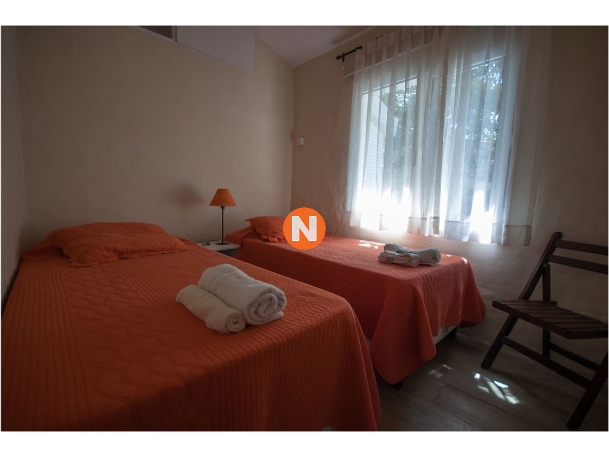 Casa Ref.209956 - Casa en Venta, Mansa, Punta del Este, 4 Dormitorios.