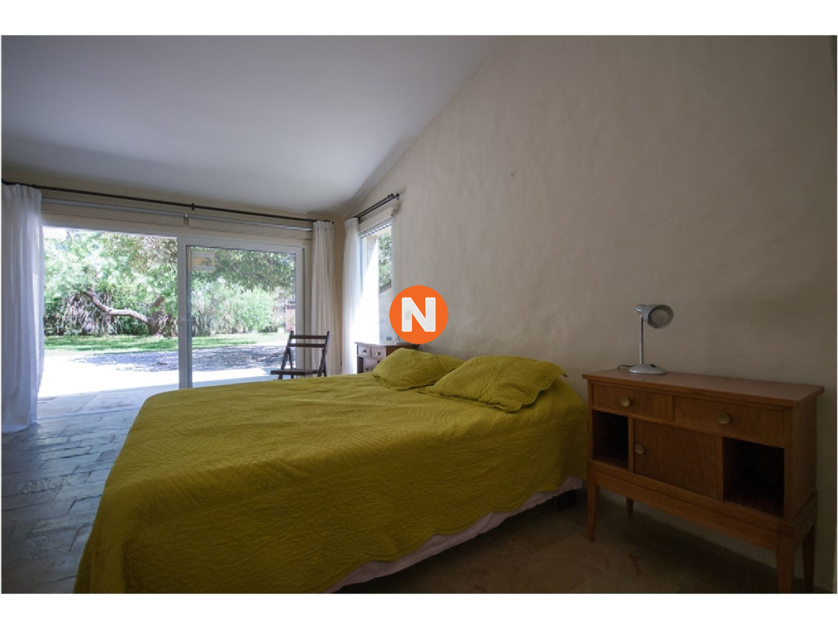 Casa Ref.209956 - Casa en Venta, Mansa, Punta del Este, 4 Dormitorios.