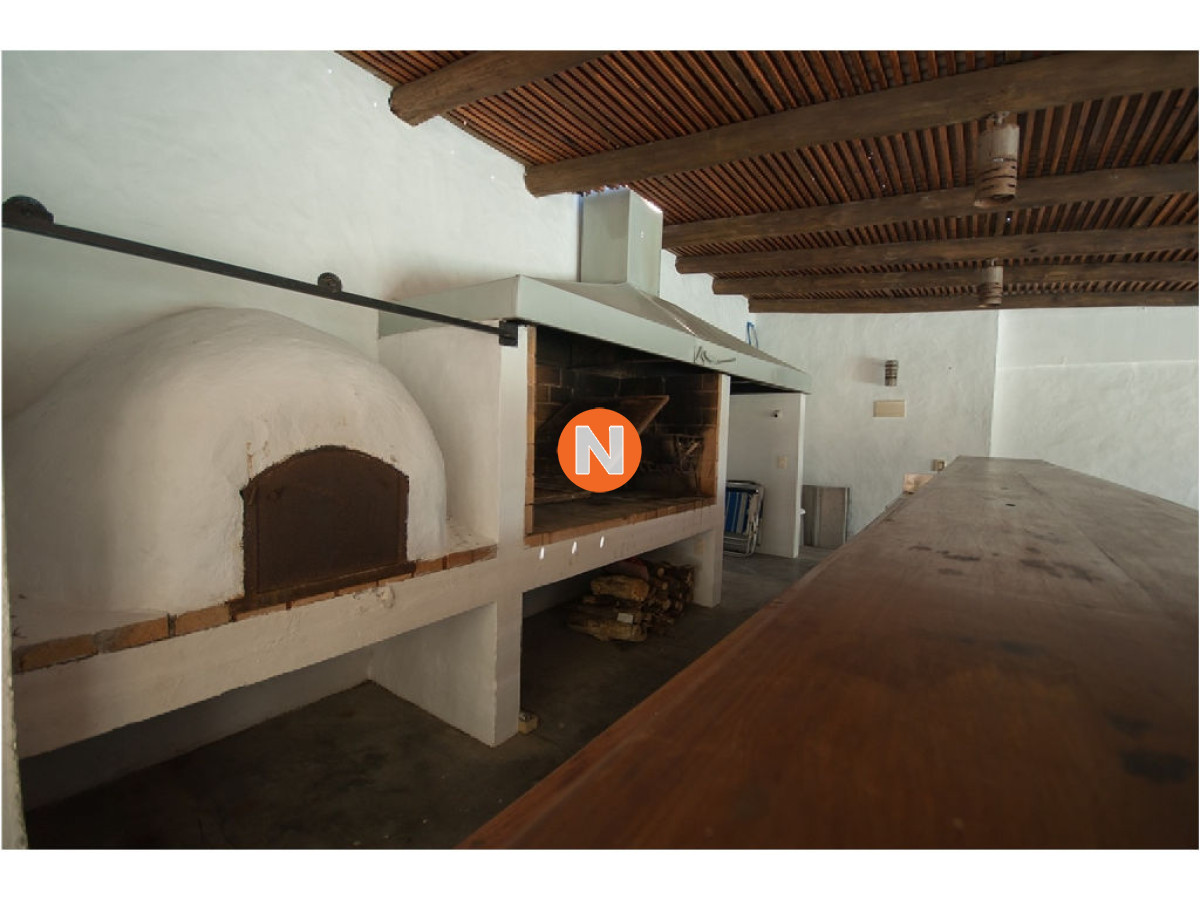 Casa Ref.209956 - Casa en Venta, Mansa, Punta del Este, 4 Dormitorios.