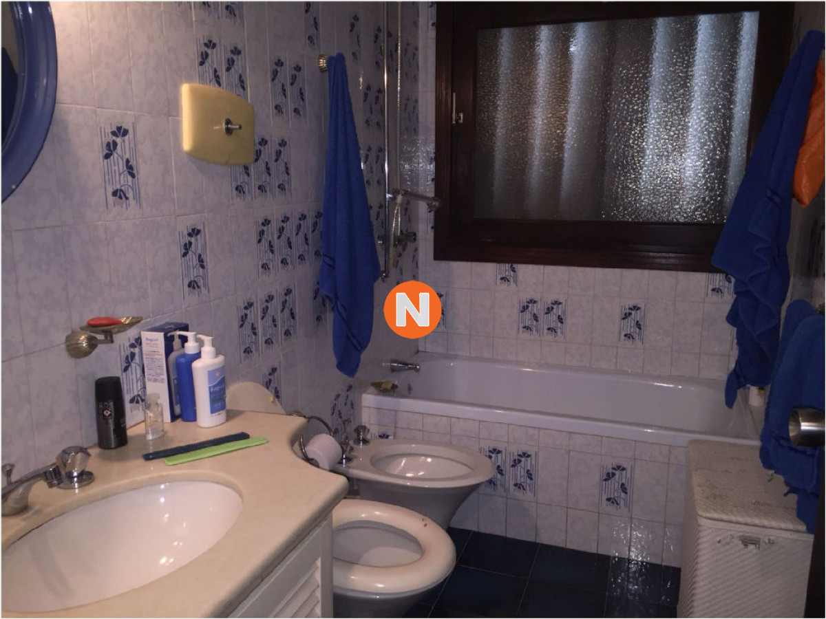Casa Ref.210079 - Casa en Venta y Alquiler, Pinares, Punta del Este, 3 Dormitorios.