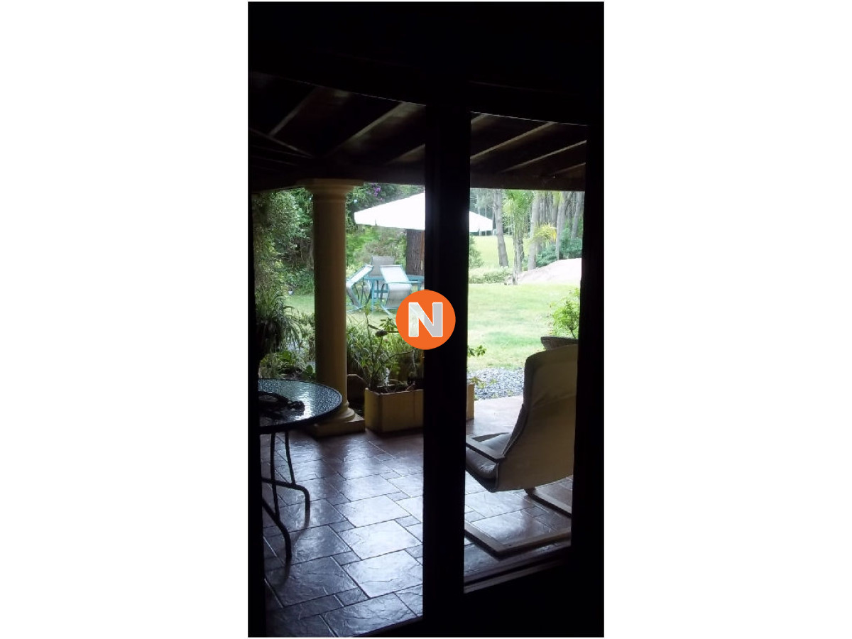 Casa Ref.206093 - Casa en Venta, Pinares, Punta del Este, 5 Dormitorios.