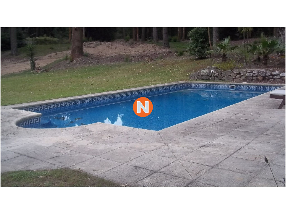Casa Ref.206093 - Casa en Venta, Pinares, Punta del Este, 5 Dormitorios.
