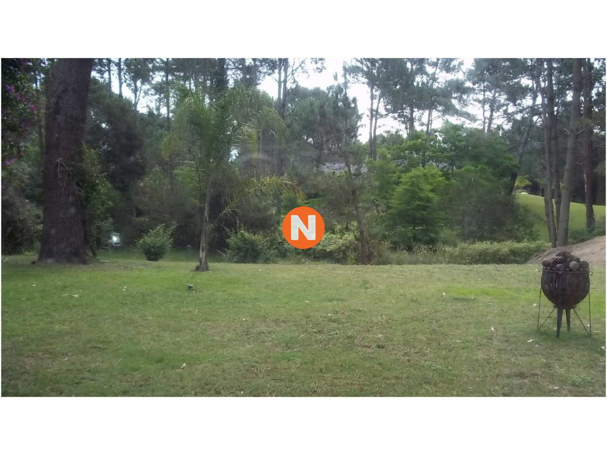 Casa Ref.206093 - Casa en Venta, Pinares, Punta del Este, 5 Dormitorios.
