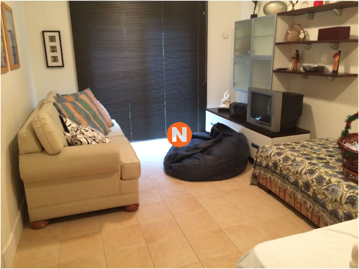 Casa Ref.206706 - Casa en Venta y Alquiler, Golf, Punta del Este, 4 Dormitorios.