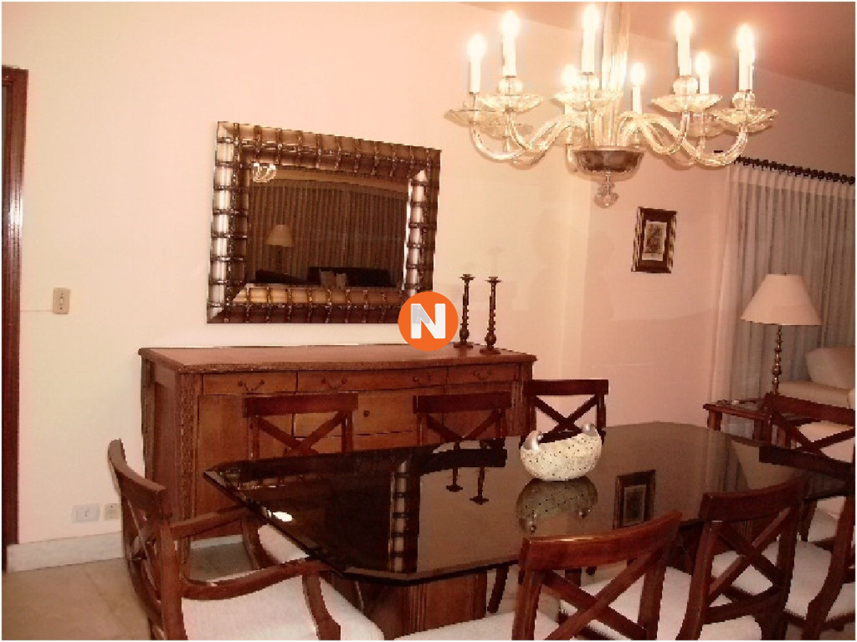 Casa Ref.207017 - Casa en Venta y Alquiler, San Rafael, Punta del Este, 5 Dormitorios.