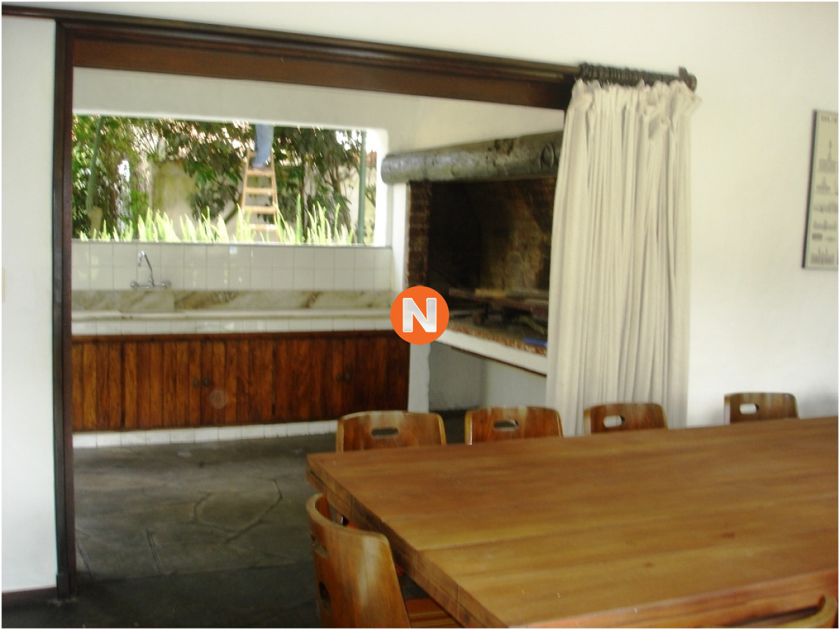 Casa Ref.207017 - Casa en Venta y Alquiler, San Rafael, Punta del Este, 5 Dormitorios.