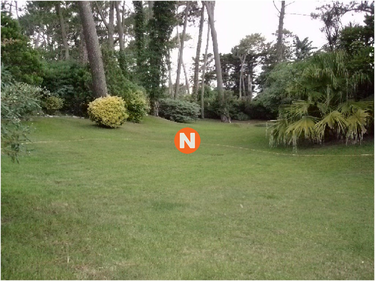 Casa Ref.207017 - Casa en Venta y Alquiler, San Rafael, Punta del Este, 5 Dormitorios.