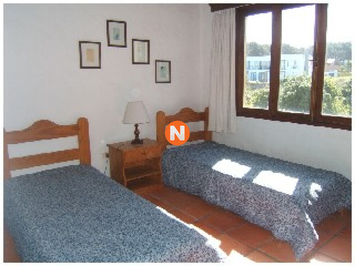 Casa Ref.207151 - Casa en Alquiler, La Barra, 4 Dormitorios.