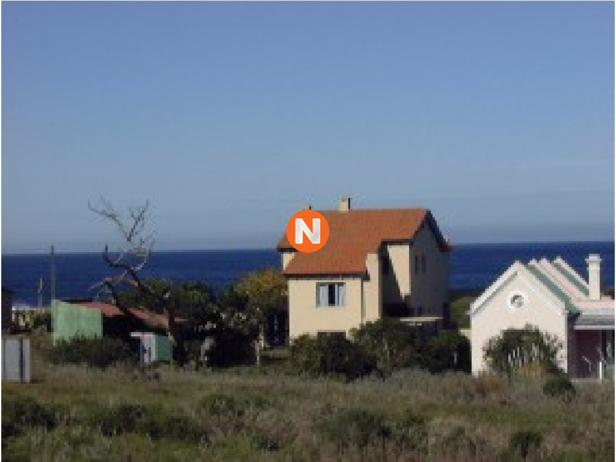 Casa Ref.207151 - Casa en Alquiler, La Barra, 4 Dormitorios.