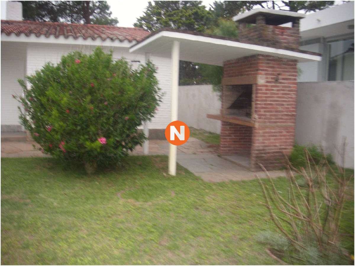 Casa Ref.207212 - Casa en Alquiler, San Rafael, Punta del Este, 2 Dormitorios.