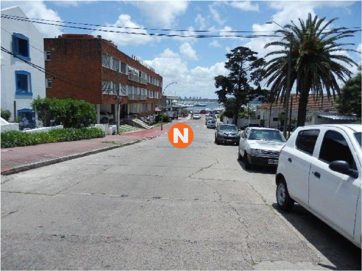 Casa Ref.205022 - Casa en Venta, Peninsula, Punta del Este, 4 Dormitorios.