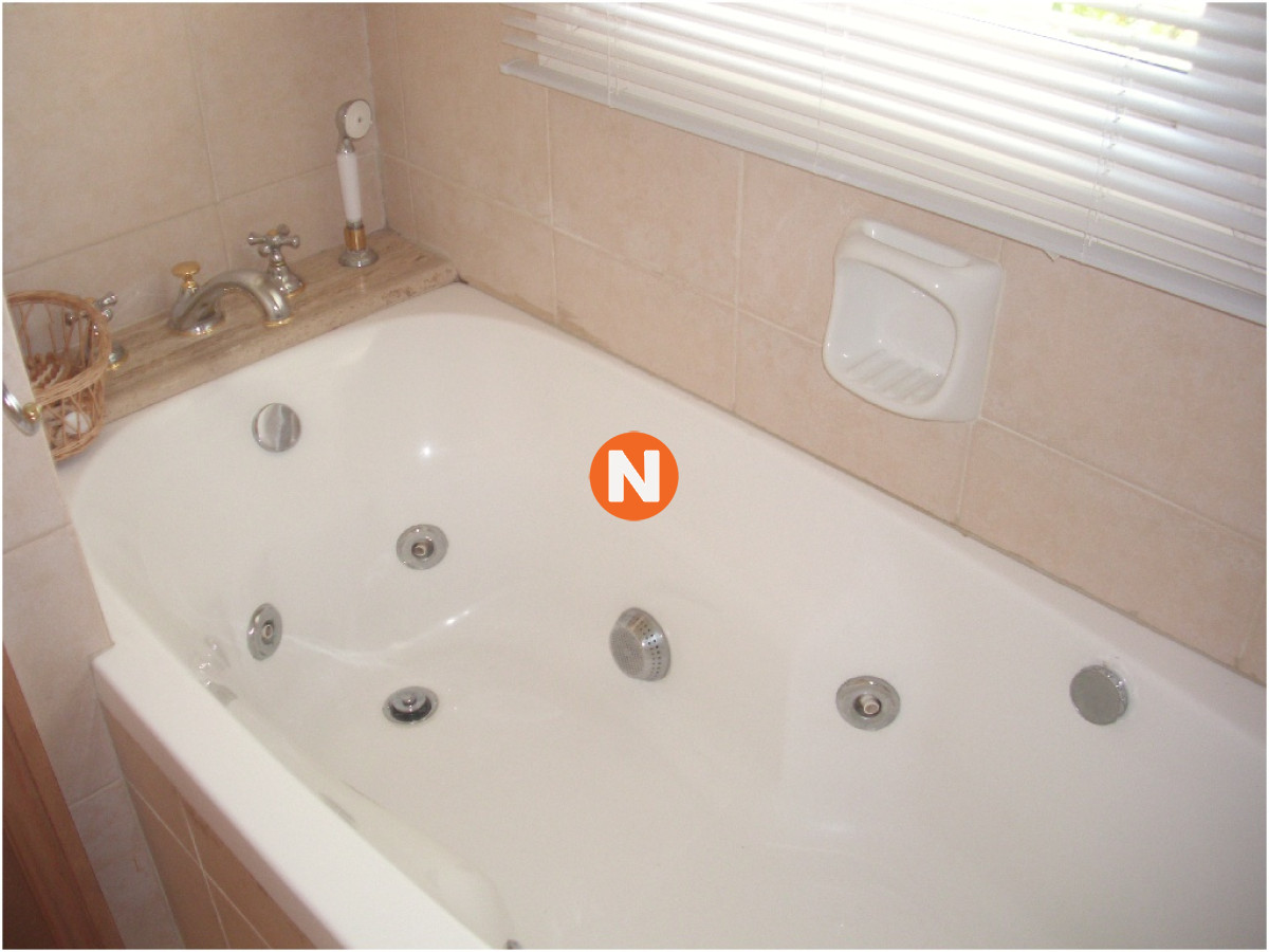 Casa Ref.205107 - Casa en Venta y Alquiler, Mansa, Punta del Este, 5 Dormitorios.