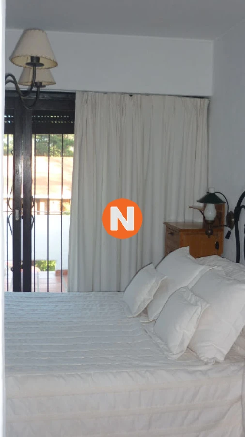Casa Ref.205225 - Casa en Venta Lugano, Punta del Este, 6 Dormitorios.