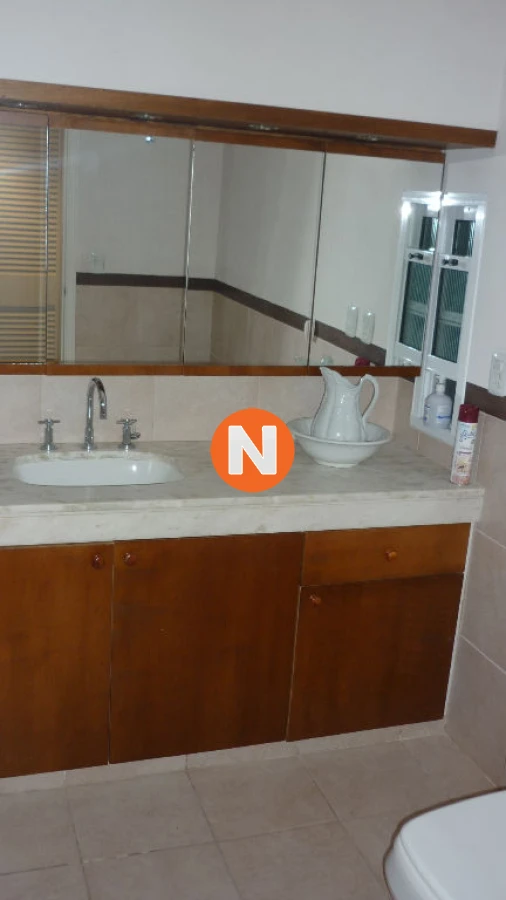 Casa Ref.205225 - Casa en Venta Lugano, Punta del Este, 6 Dormitorios.
