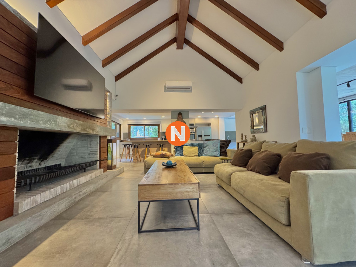 Casa Ref.225168 - SAN RAFAEL VENTA DE CASA DE 4 DORMITORIOS A METROS DE CIPRIANI