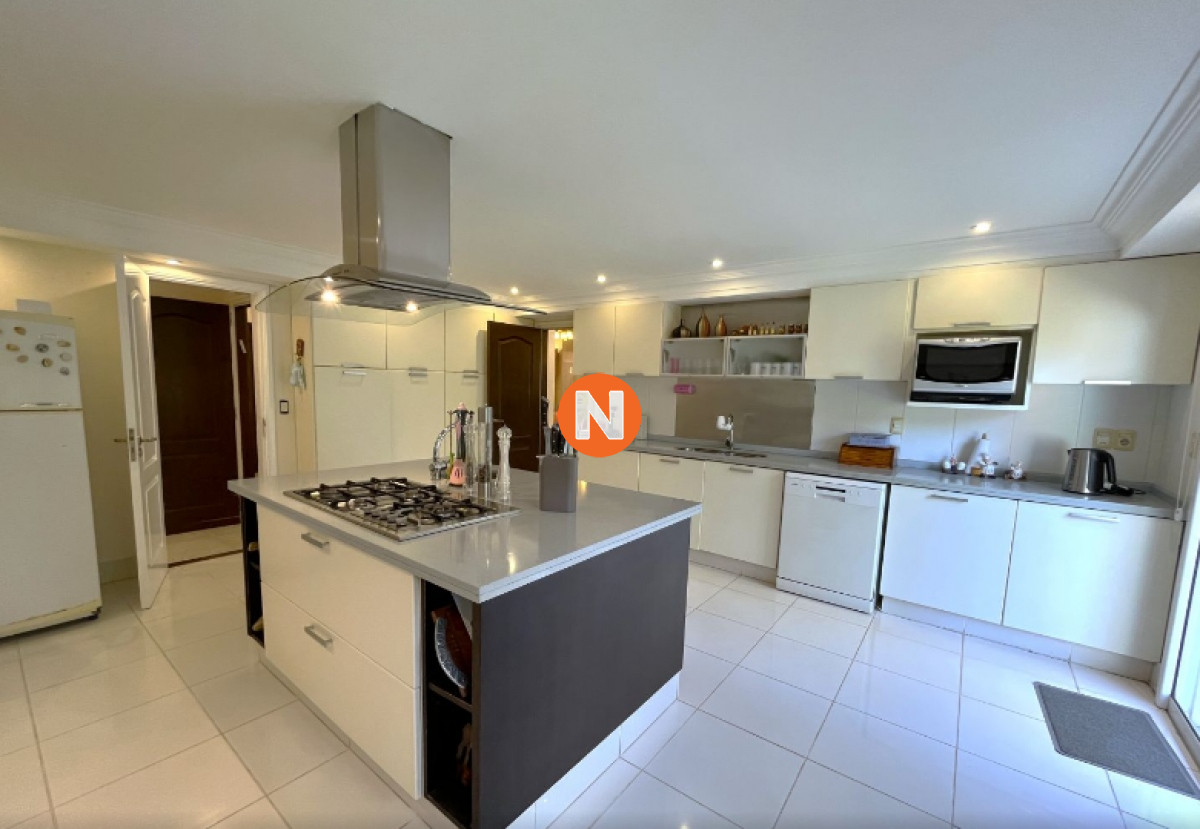Casa Ref.221174 - Casa en Punta del Este, Lugano