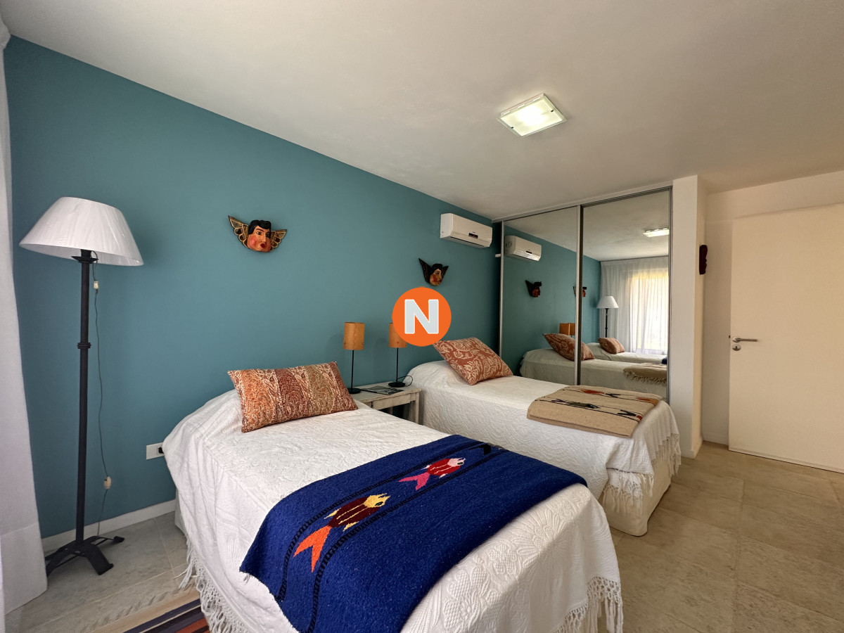 Casa Ref.223253 - Casa en venta en barrio privado, Punta del Este