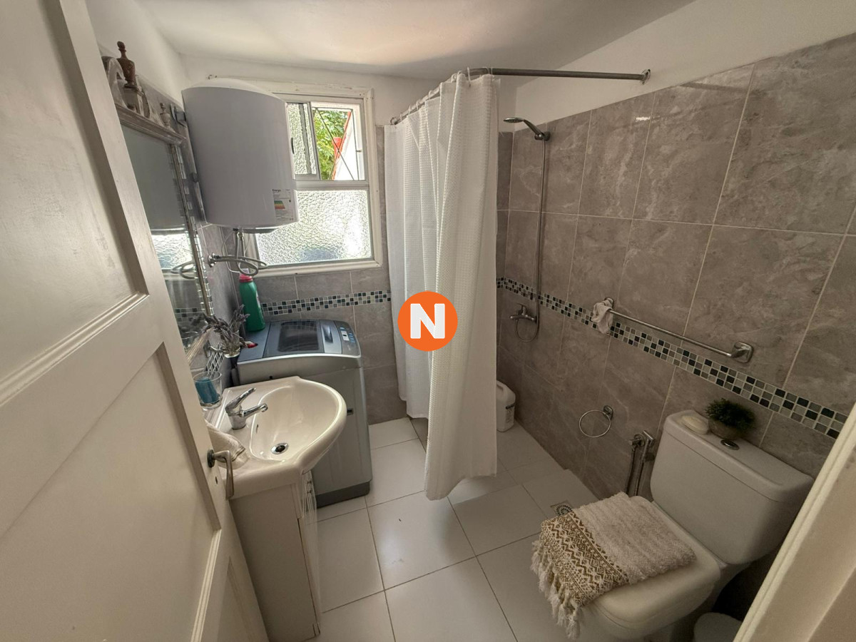 Casa Ref.223109 - Casa a una cuadra del mar en Venta