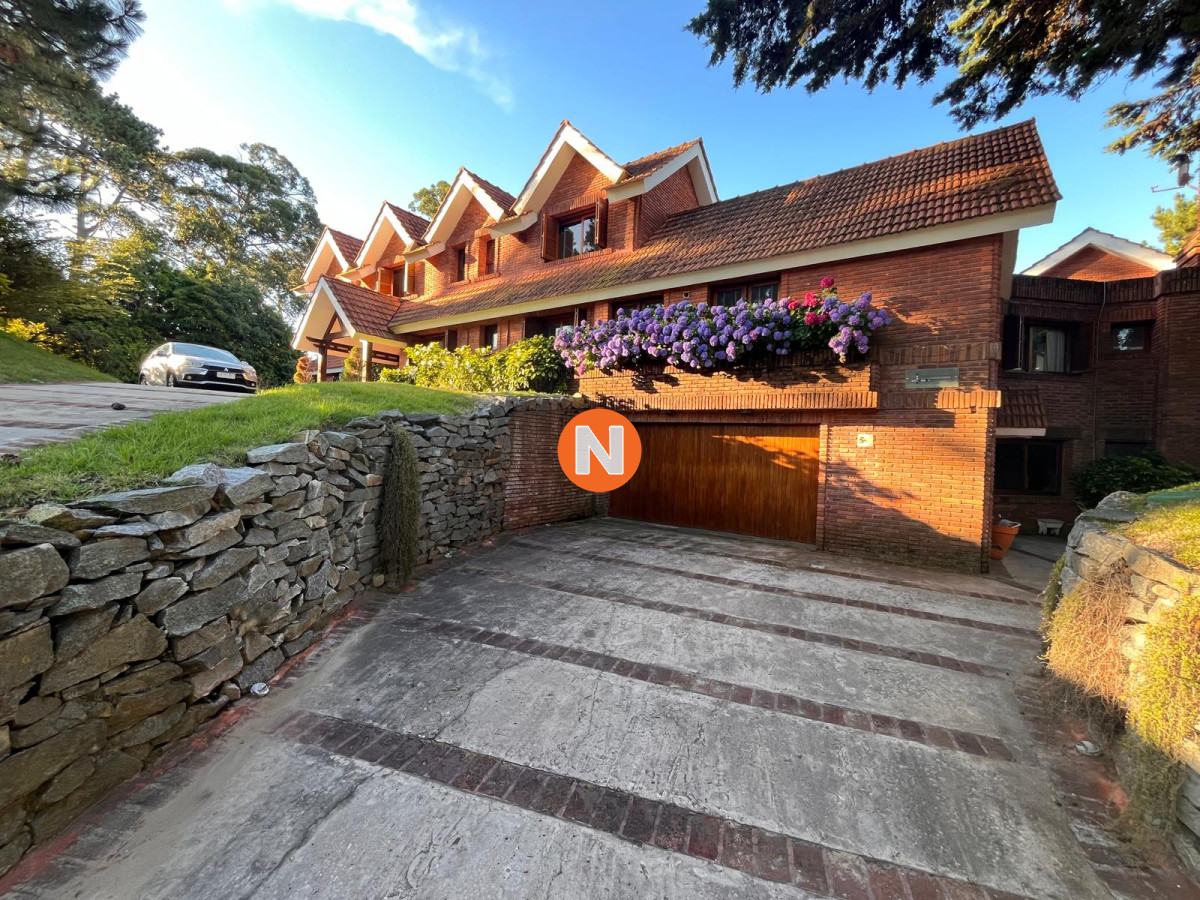 Casa Ref.222438 - EXCELENTE CASA PREMIUM EN GOLF