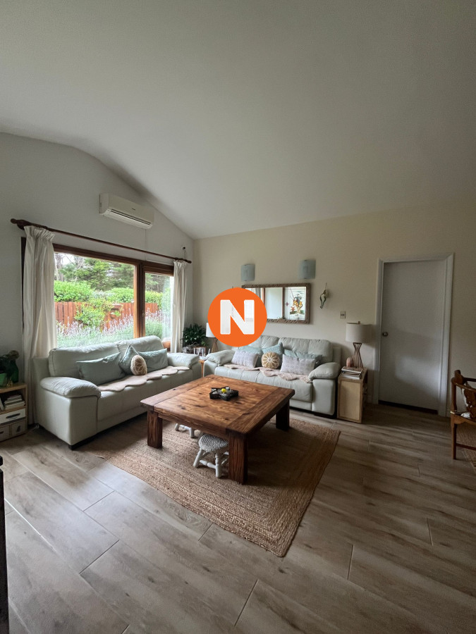 Casa Ref.208471 - Casa en Venta, Mansa, Punta del Este, 3 Dormitorios.