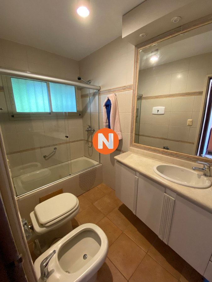Casa Ref.210074 - Casa en Venta, Mansa, Punta del Este, 3 Dormitorios.
