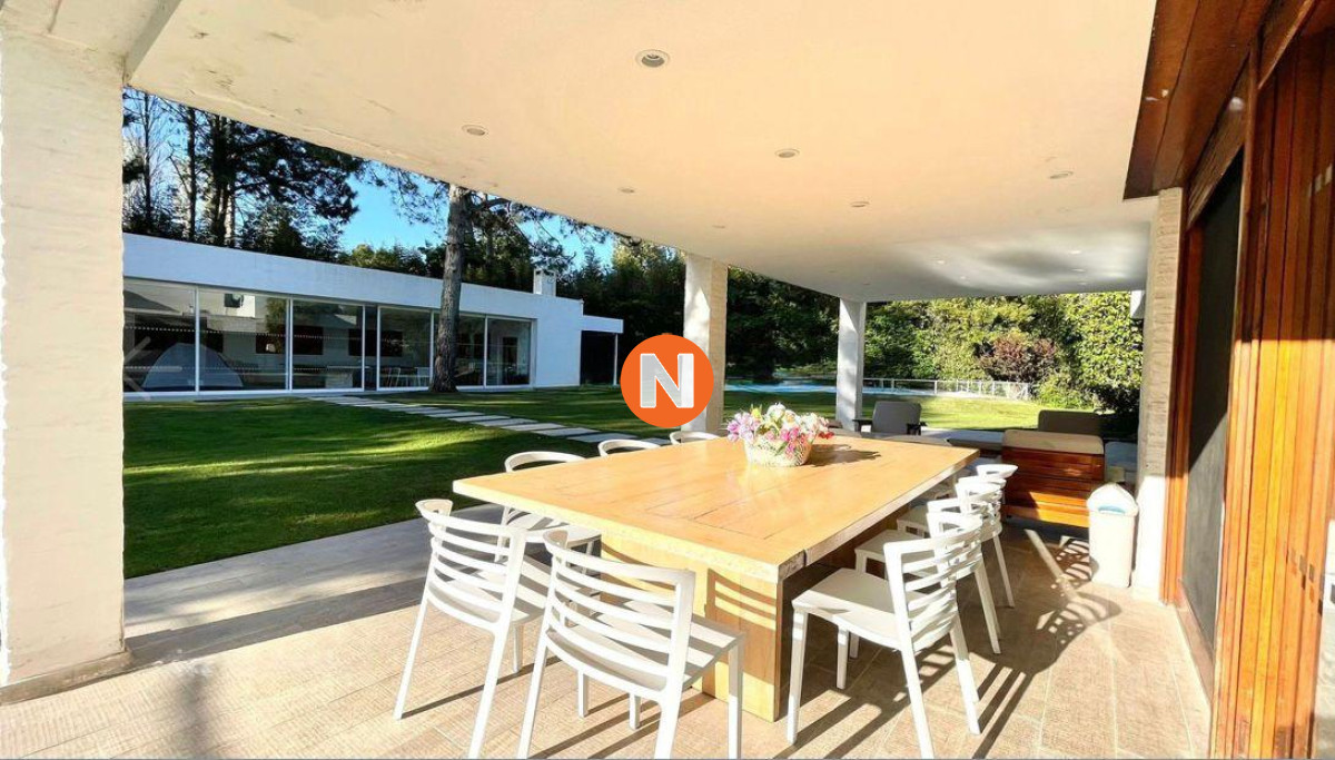 Casa Ref.223965 - Impresionante casa en Alquiler. En el Golf