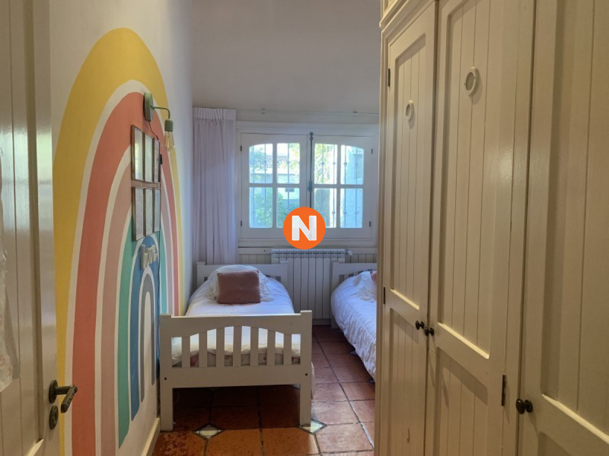 Casa Ref.223505 - Casa en Venta, 4 dormitorios, La Barra