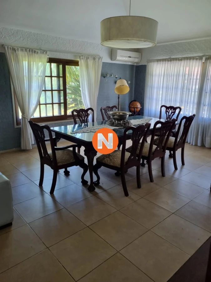 Casa Ref.220164 - Casa a la venta de 5 dormitorios en Punta del Este