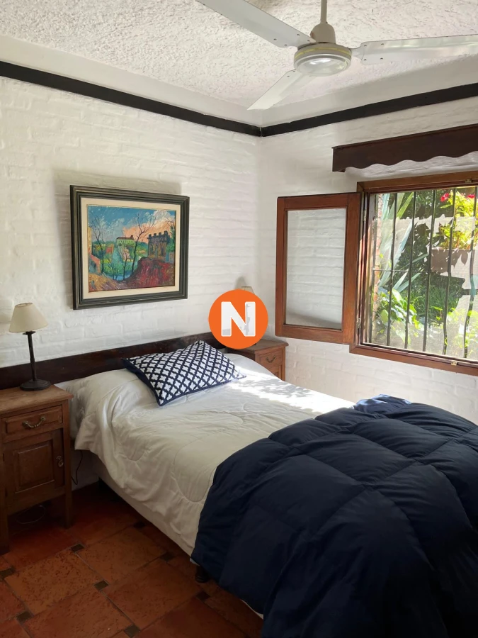 Casa Ref.223811 - Venta de casa de 4 dormitorios en Pinares