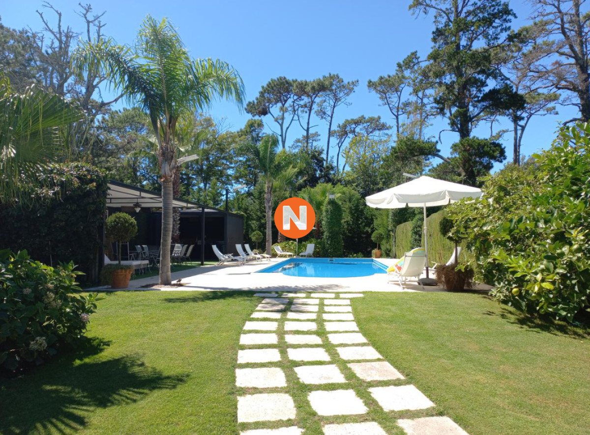 Casa Ref.223711 - Exclusiva Casa en Venta, 10 dormitorios