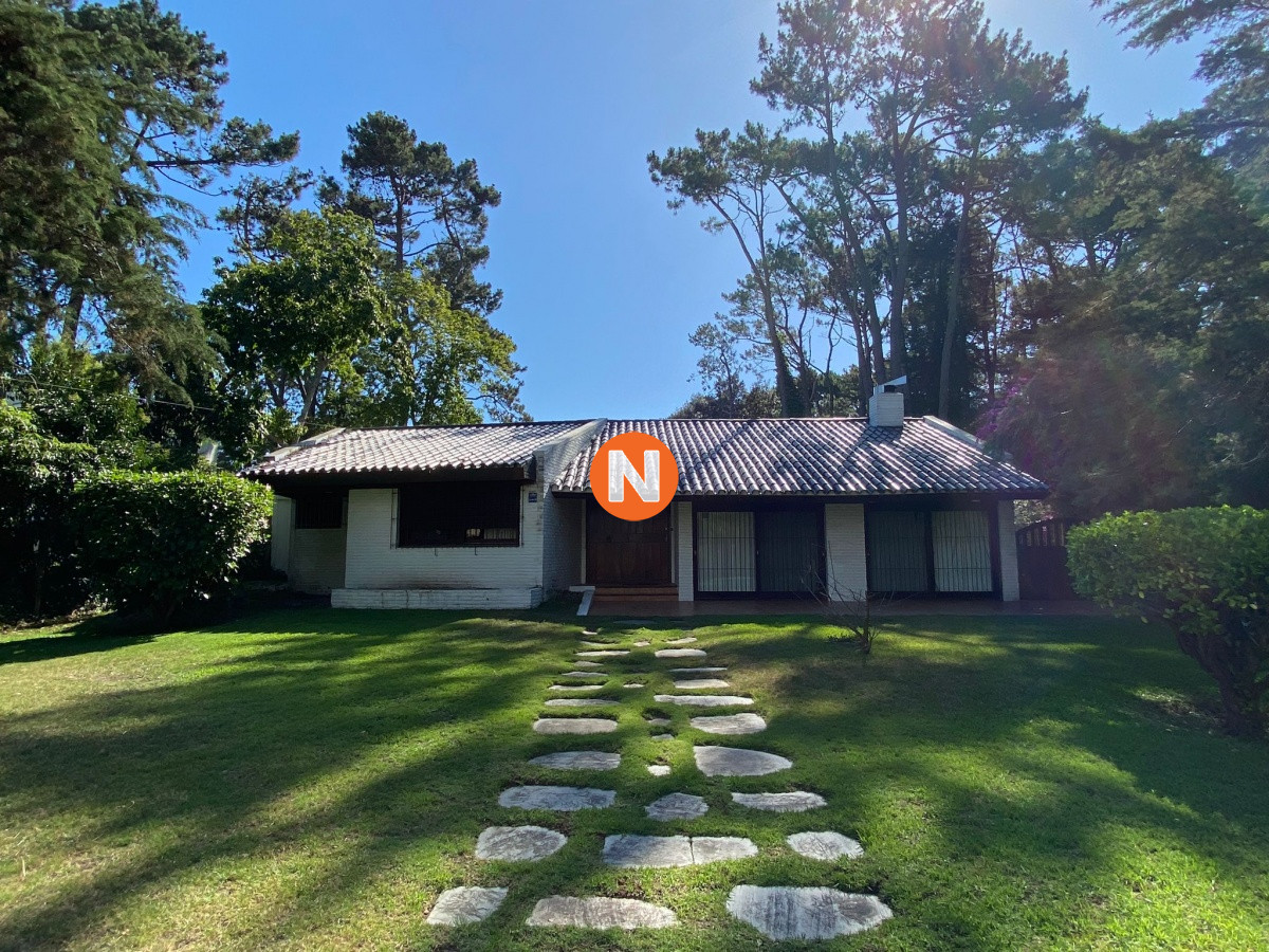 Casa Ref.210074 - Casa en Venta, Mansa, Punta del Este, 3 Dormitorios.