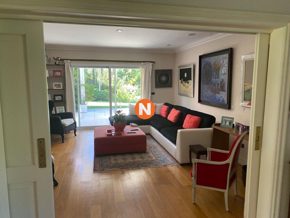Casa Ref.219376 - Casa para alquilar de 5 dormitorios en Punta del Este 