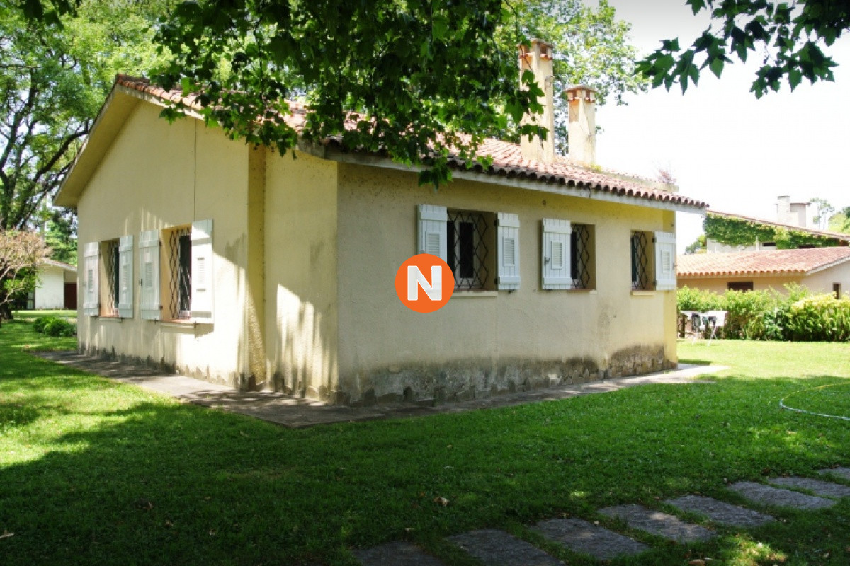 Casa Ref.216756 - Casa en Venta en Punta del Este!