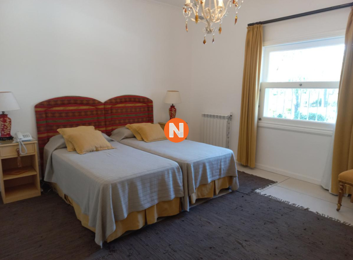 Casa Ref.223711 - Exclusiva Casa en Venta, 10 dormitorios