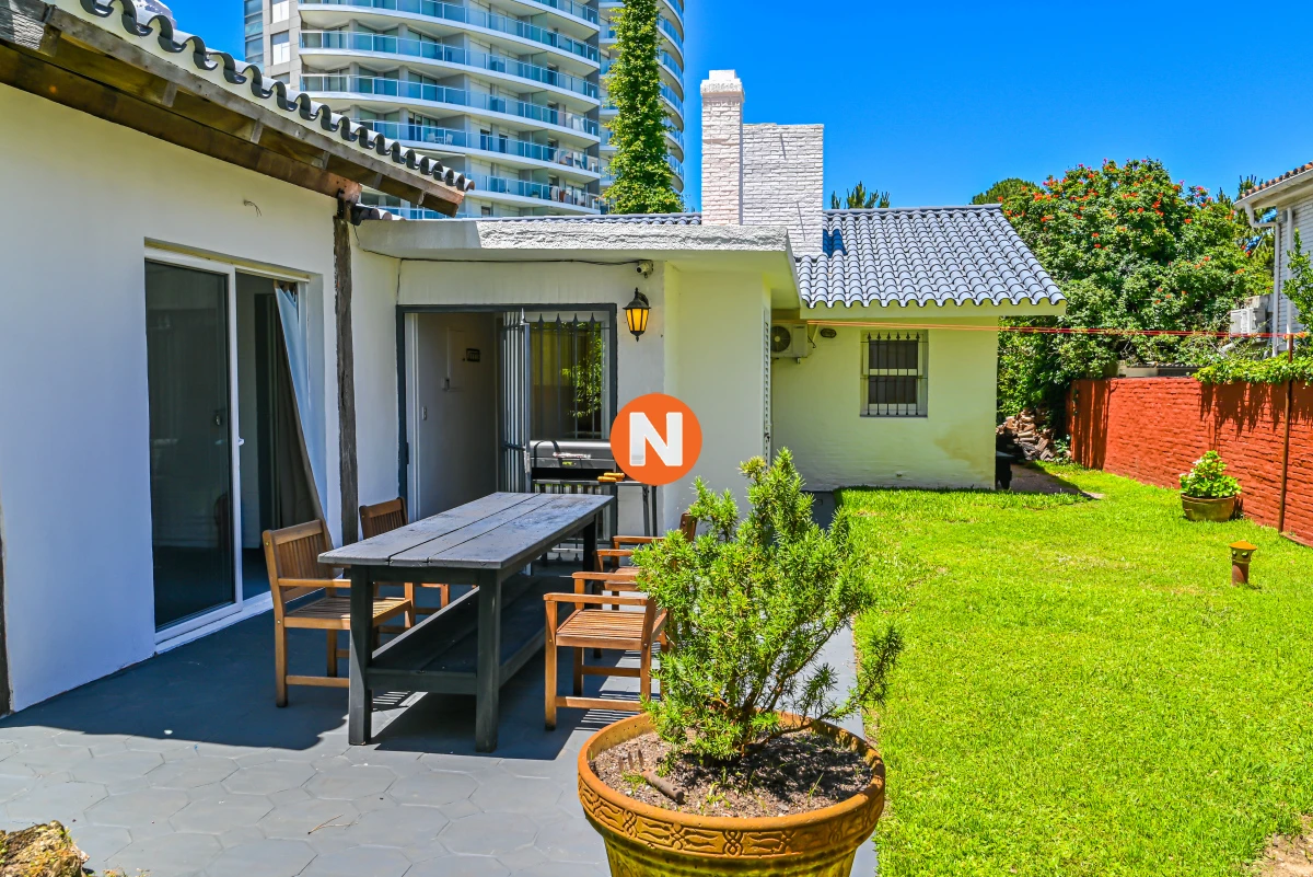 Casa Ref.208983 - Casa en Venta, Mansa, Punta del Este, 3 Dormitorios.
