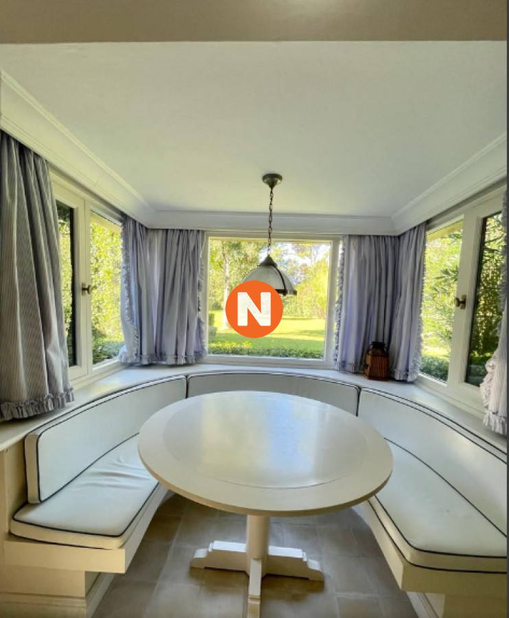 Casa Ref.223600 - Venta de Casa 5 DORMITORIOS en RINCÓN DEL INDIO, PLAYA BRAVA PUNTA DEL ESTE