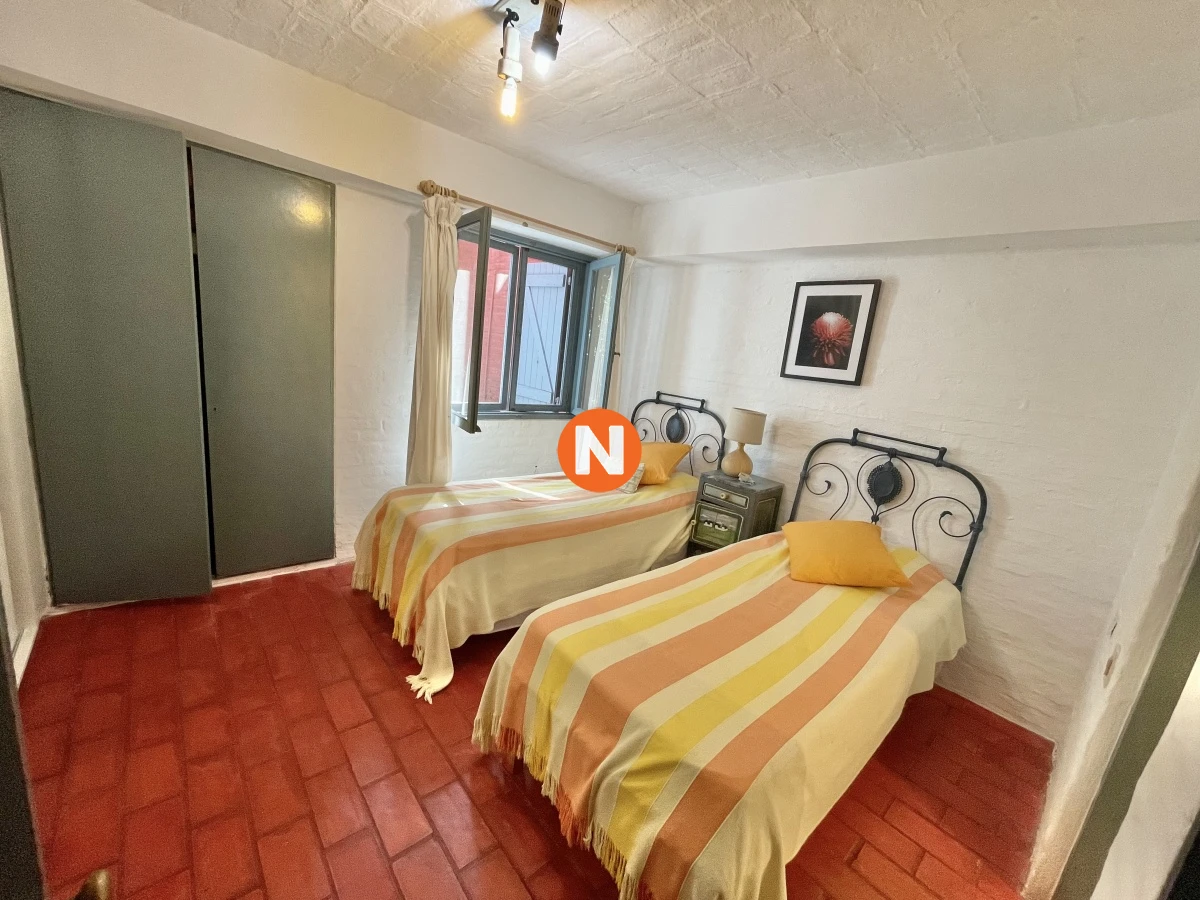 Casa Ref.220551 - VENTA DE CASA DE 3 DORMITORIOS Y SERVICIO EN RINCON DEL INDIO PUNTA DEL ESTE