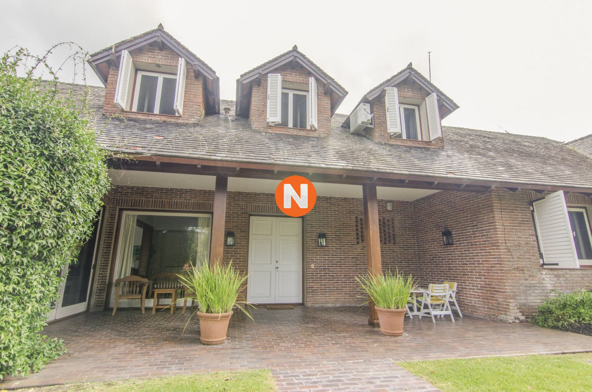 Casa Ref.214646 - Espectacular casa en la mejor zona del golf