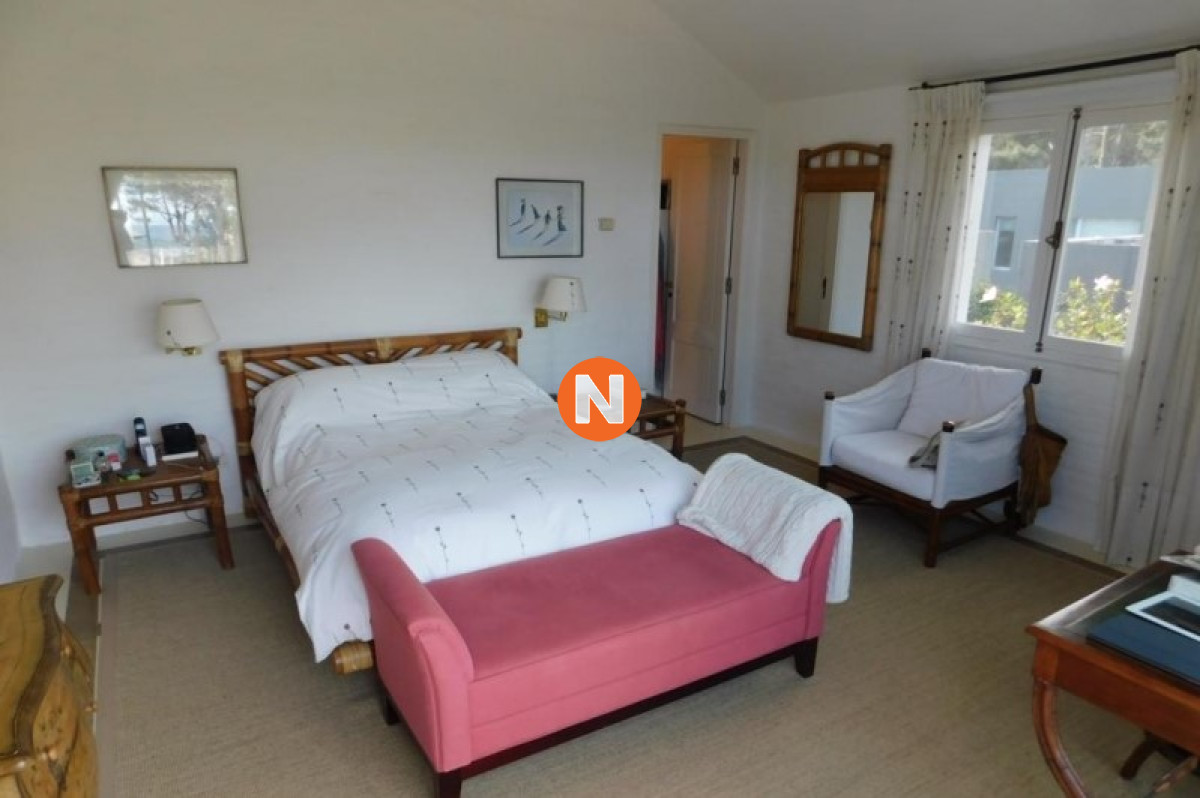 Casa Ref.218030 - Casa a la Venta, 4 dormitorios, La Barra