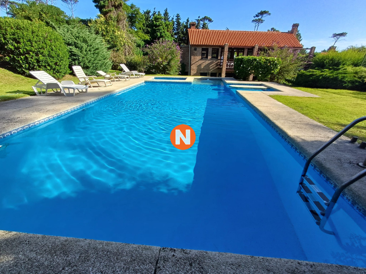 Casa Ref.219052 - Magnífica Residencia a metros de la Playa Mansa